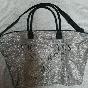 Never used Victoria secret duffle bag